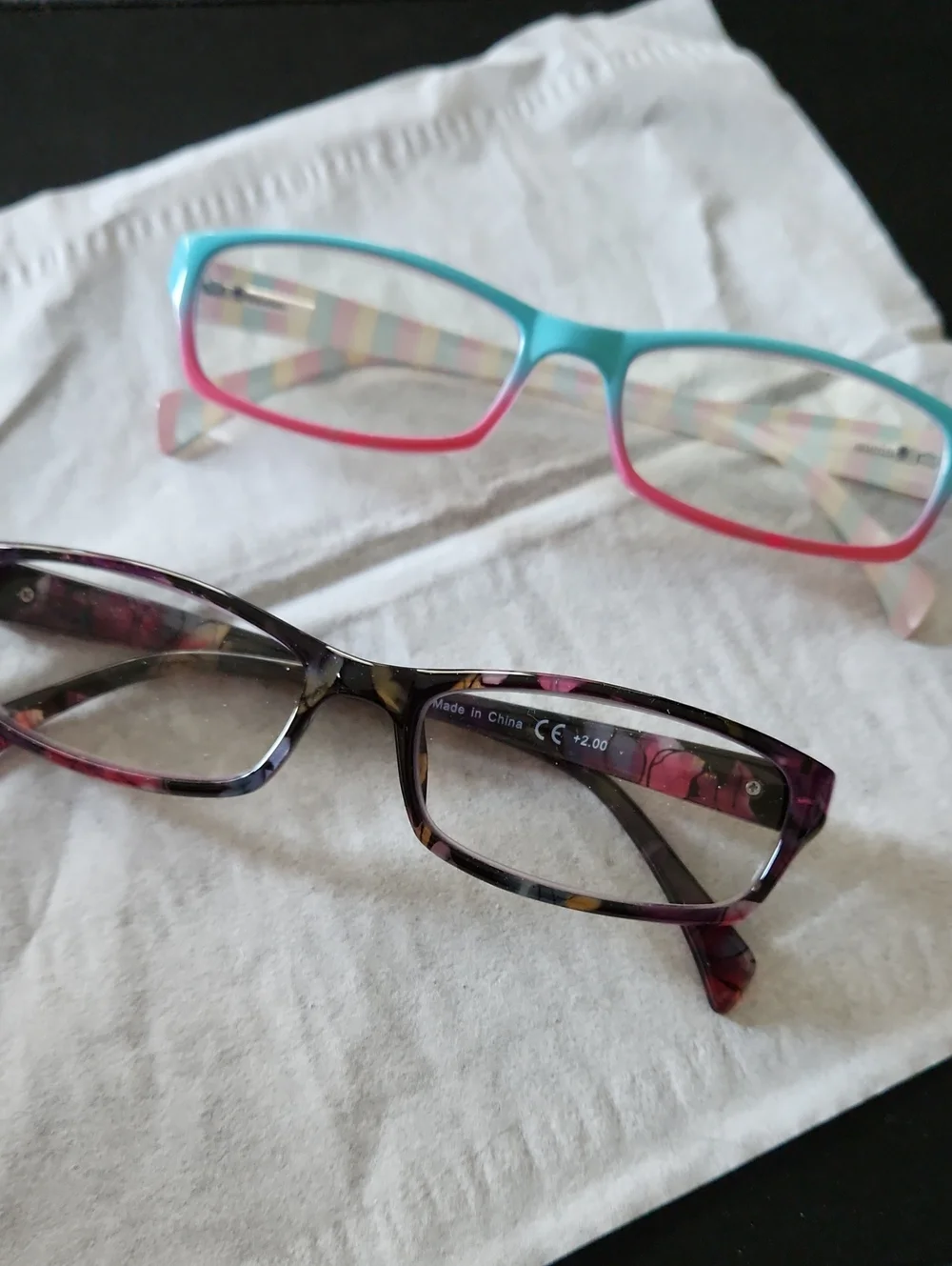 NEW Women Reading Glasses 2 Pairs Ladies Purple Spring Hinge Sides Readers 2.0